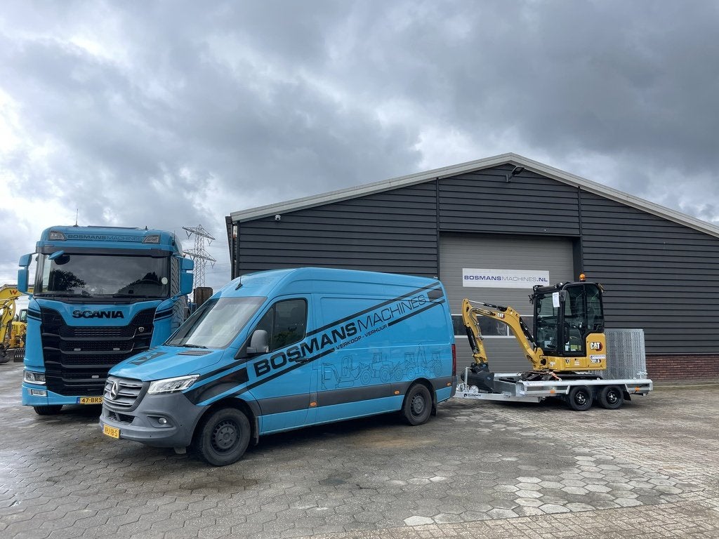 Vlemmix 2700 KG 300x150 2 assige machinetransporter NIEUW, Autos : Divers, Neuf