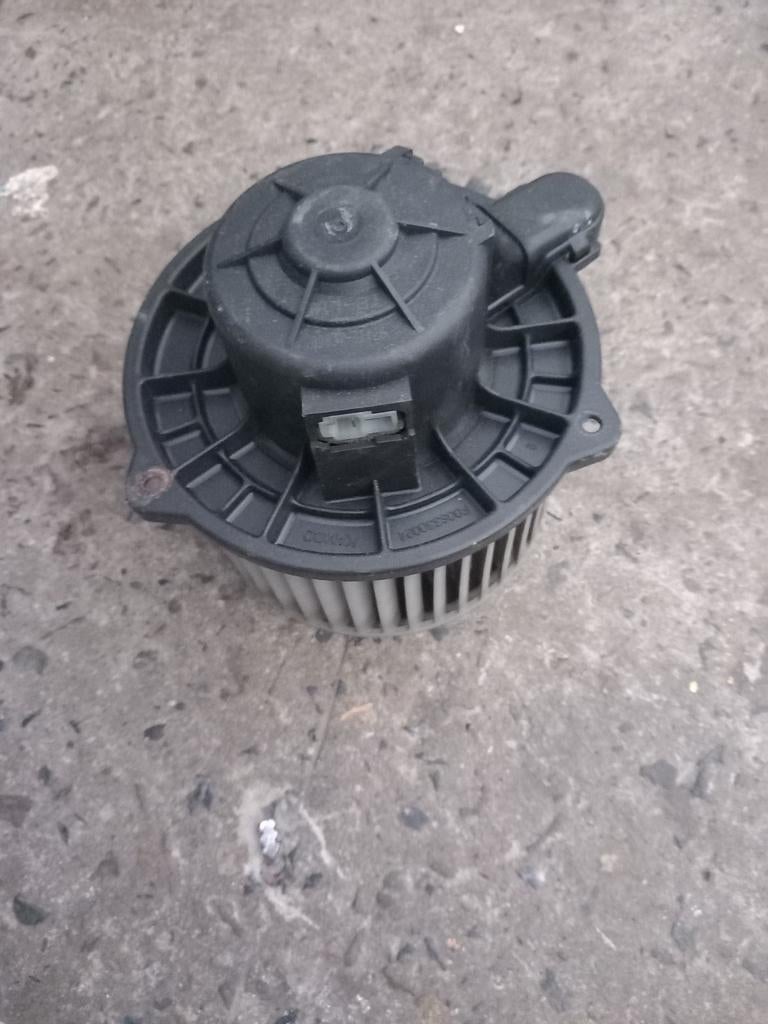 HYUNDAI GETZ 2002-2009 VERWARMINGSVENTILATOR, Ophalen, Gereviseerd, Hyundai
