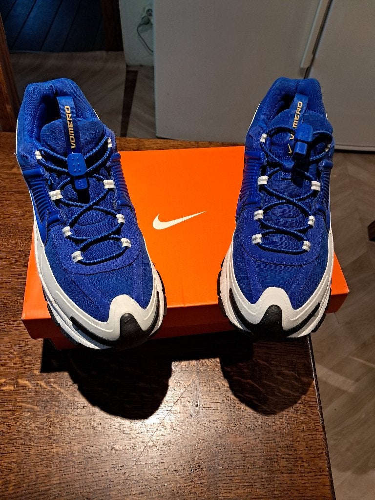 Nike Zoom Vomero 5 Toggle 'Royal Blue' – Maat 43 – ZG AN, Ophalen, Blauw, Sportschoenen, Nike