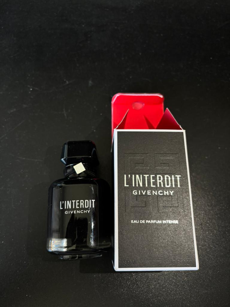 Givenchy – L’Interdit Eau de Parfum Intense, Handtassen en Accessoires, Uiterlijk | Parfum, Ophalen of Verzenden, Nieuw