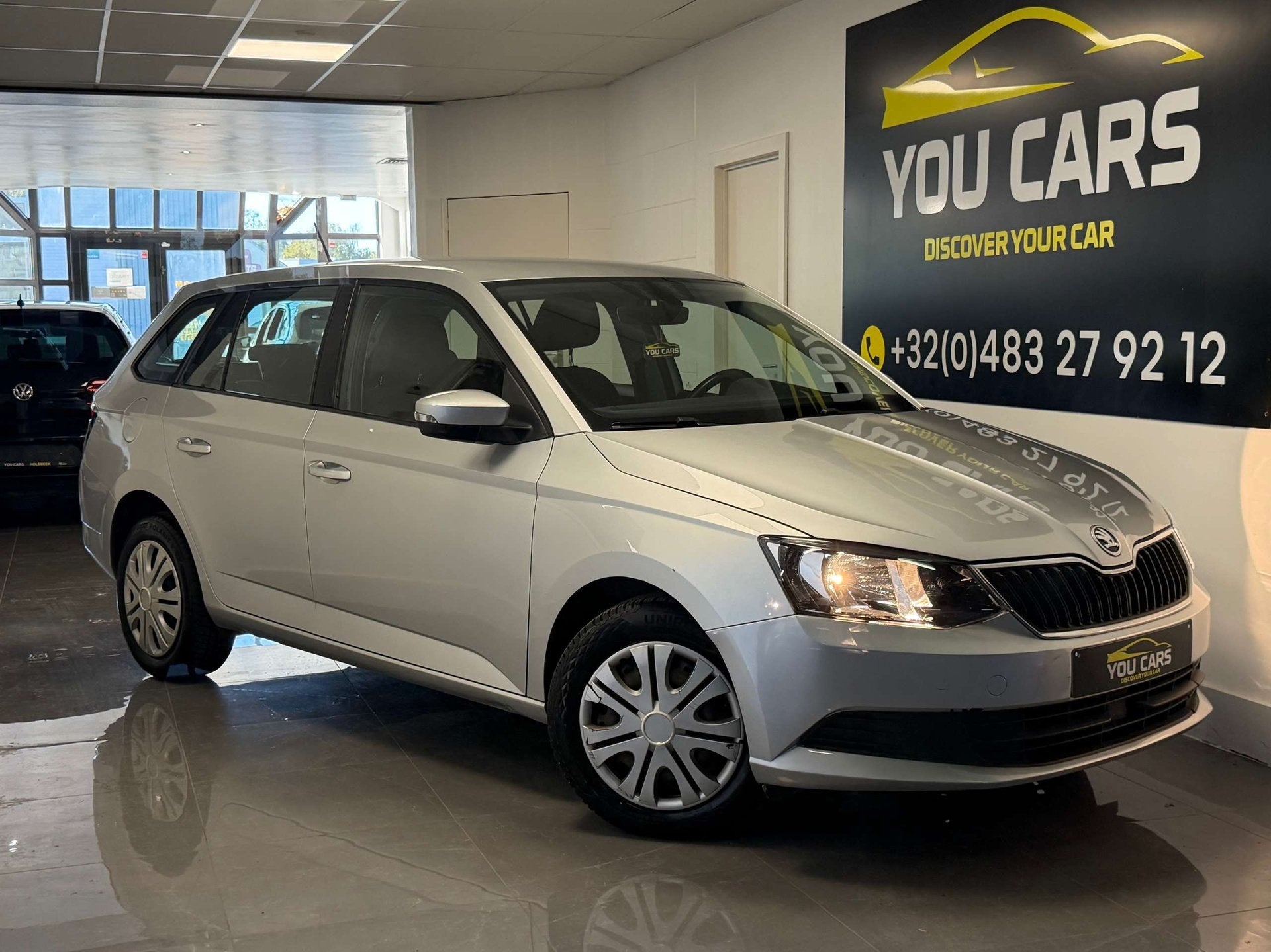Skoda Fabia SW 1.0i Ambition 1 Jaar Garantie, Autos, Argent ou Gris, Achat, Capteur de lumière, Euro 6