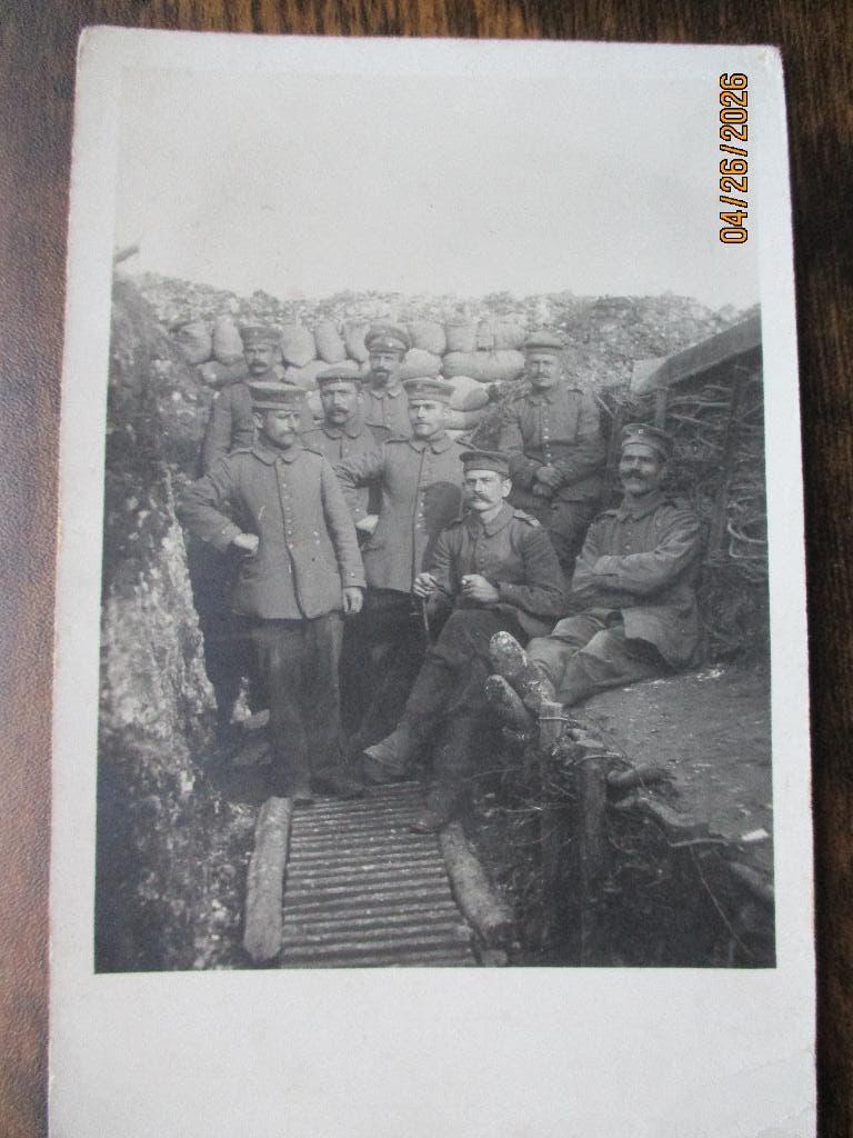 Soldats allemands dans une tranchée 1914, Envoi