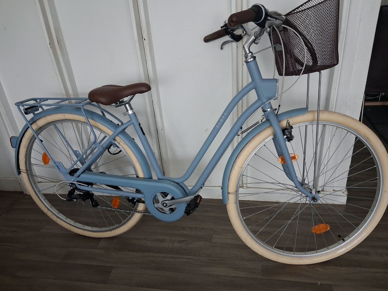 Stadsfiets 28 inch maat S/M, Fietsen en Brommers, Velgrem, (Extra) lage instap, Nieuw, Ophalen