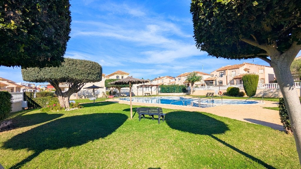 Belle villa quadruple à vendre à Lo Crispin, Algorfa, Immo, Village, Maison d'habitation, 111 m², Lo Crispin