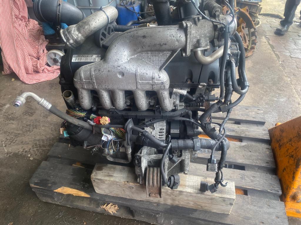 Transporter t5 motor  2.5 tdi bnz, Auto-onderdelen, Motor en Toebehoren, Volkswagen, Gebruikt, Ophalen of Verzenden