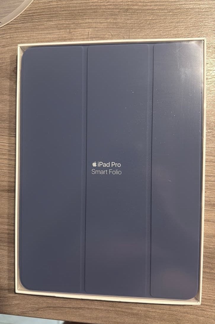 Smart Folio (iPad Pro 11 inch), Enlèvement ou Envoi, Comme neuf, 11 pouces