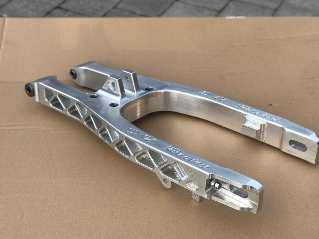 Yamaha YZ 65 verlengde achterbrug, Motoren, Onderdelen | Yamaha, Nieuw, Ophalen of Verzenden