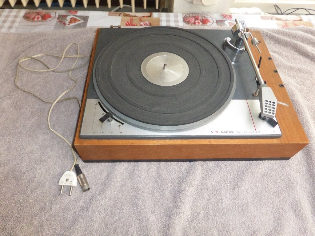 platenspeler lenco L75 in goede werkende staat, Audio, Tv en Foto, Platenspelers, Ophalen, Gebruikt, Platenspeler
