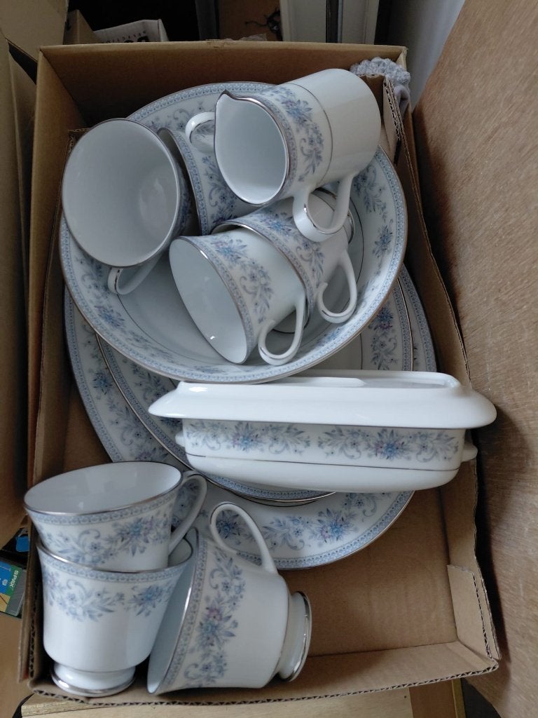 Porseleinen servies, Ophalen of Verzenden