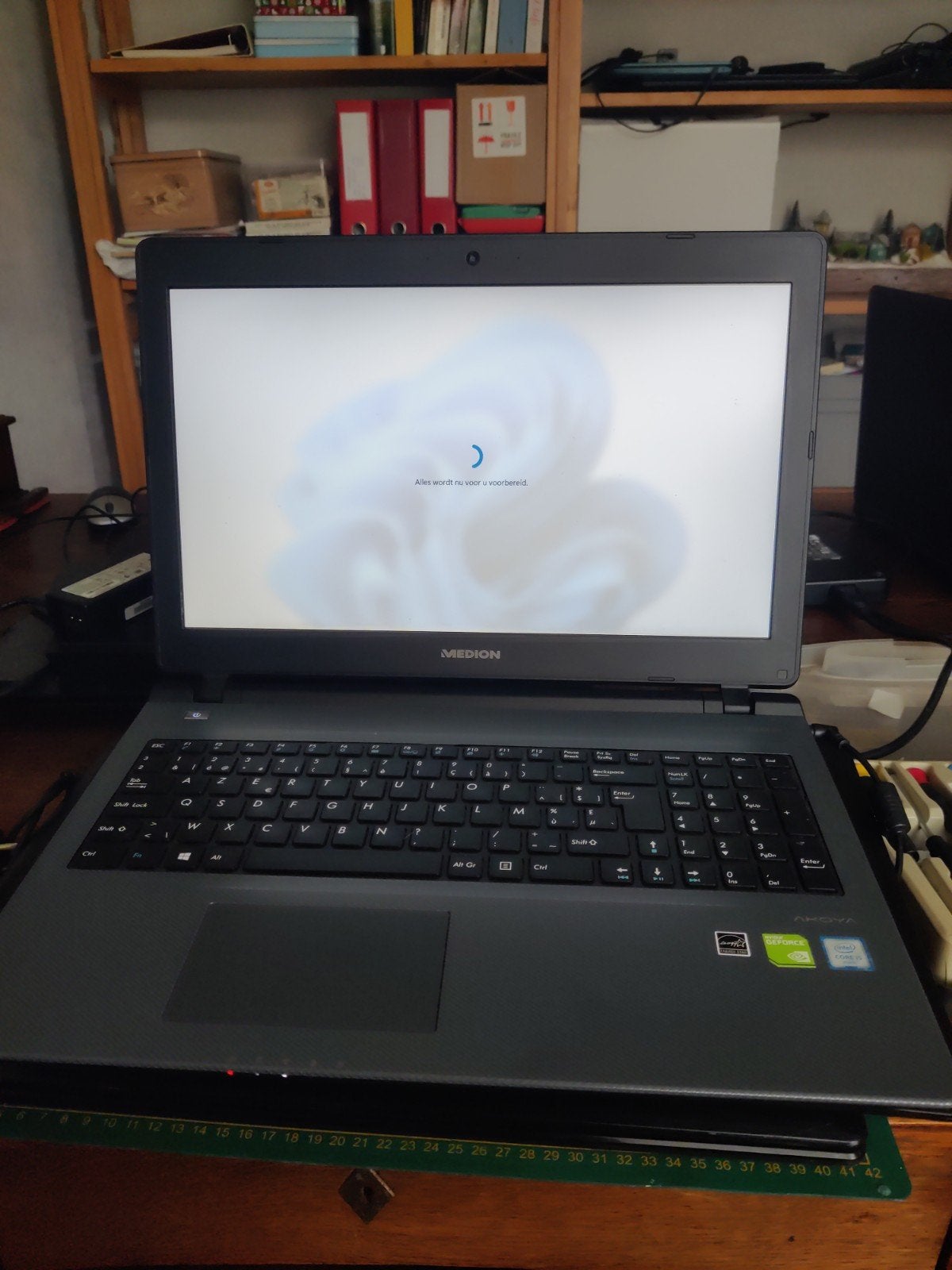 Medion laptop, Enlèvement ou Envoi, Azerty, HDD