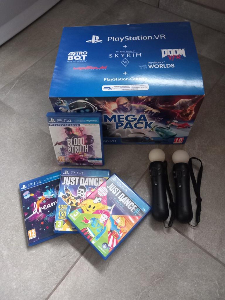 PS VR-set + 2 Move motion controllers + 4 Move en Vr games, Games en Spelcomputers, Ophalen