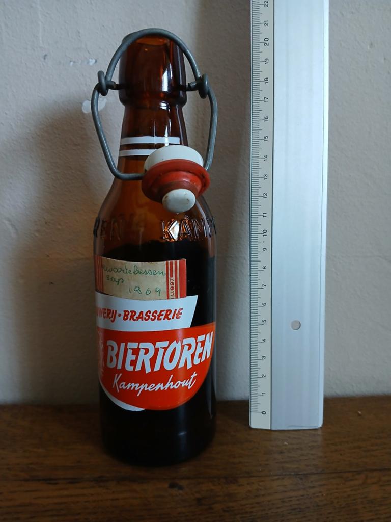 Oud bierflesje biertoren Kampenhout, Verzamelen, Ophalen