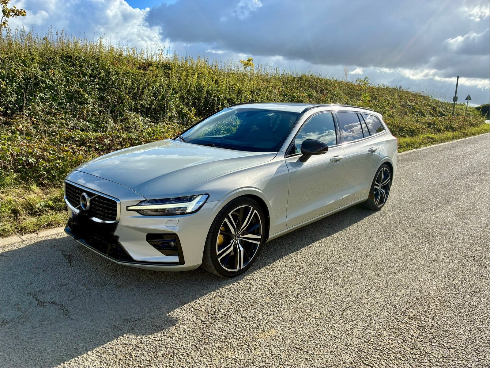 Volvo v60 R Design, Autos, Cuir, Euro 6, 5 portes, V60