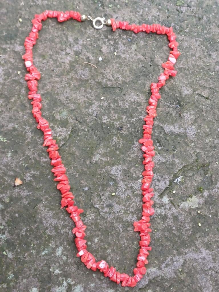 Vintage bloedkoraal ketting, Ophalen of Verzenden, Rood
