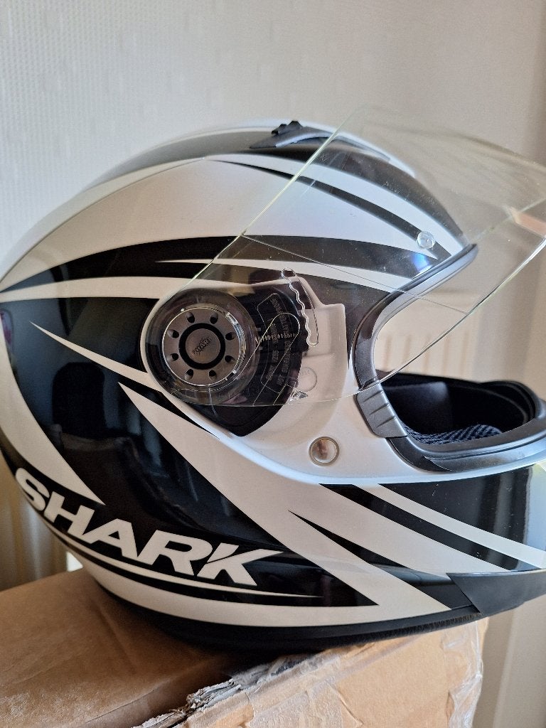 SHARK S - 700 LINE UP ...MOTO HELM XL...TOP !!, Femmes, Enlèvement ou Envoi, XL, Neuf, sans ticket