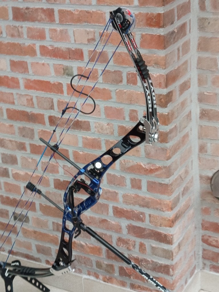rh hoyt vantage ltd 40-50pond 28,5-32 treklengte, Ophalen, Zo goed als nieuw, Compoundboog