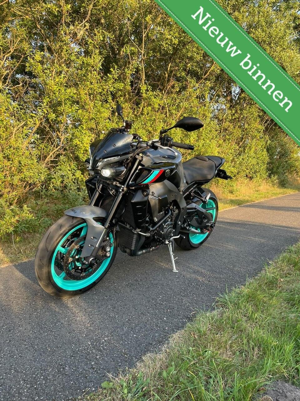 Yamaha MT-10 ABS winterprijs! 2022 lage kilometerstand, ABS, Klantenservice@yamaha-motor.nl, Meer dan 35 kW, Toermotor