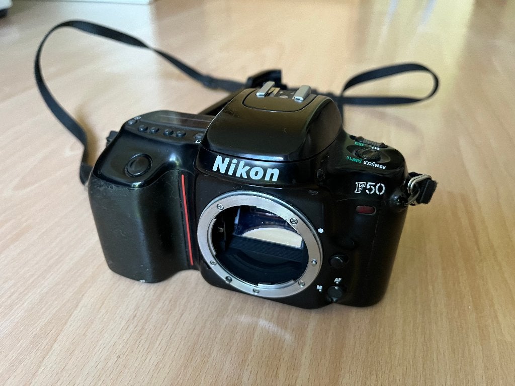 Boitier Nikon F50, Audio, Tv en Foto, Ophalen, Gebruikt, Nikon