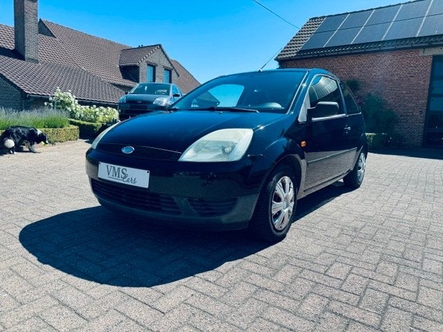 Ford Fiesta 1.3 Essence * Garantie * Attelage de remorque *, 144 g/km, Achat, Interruption de démarrage, Garantie prolongée
