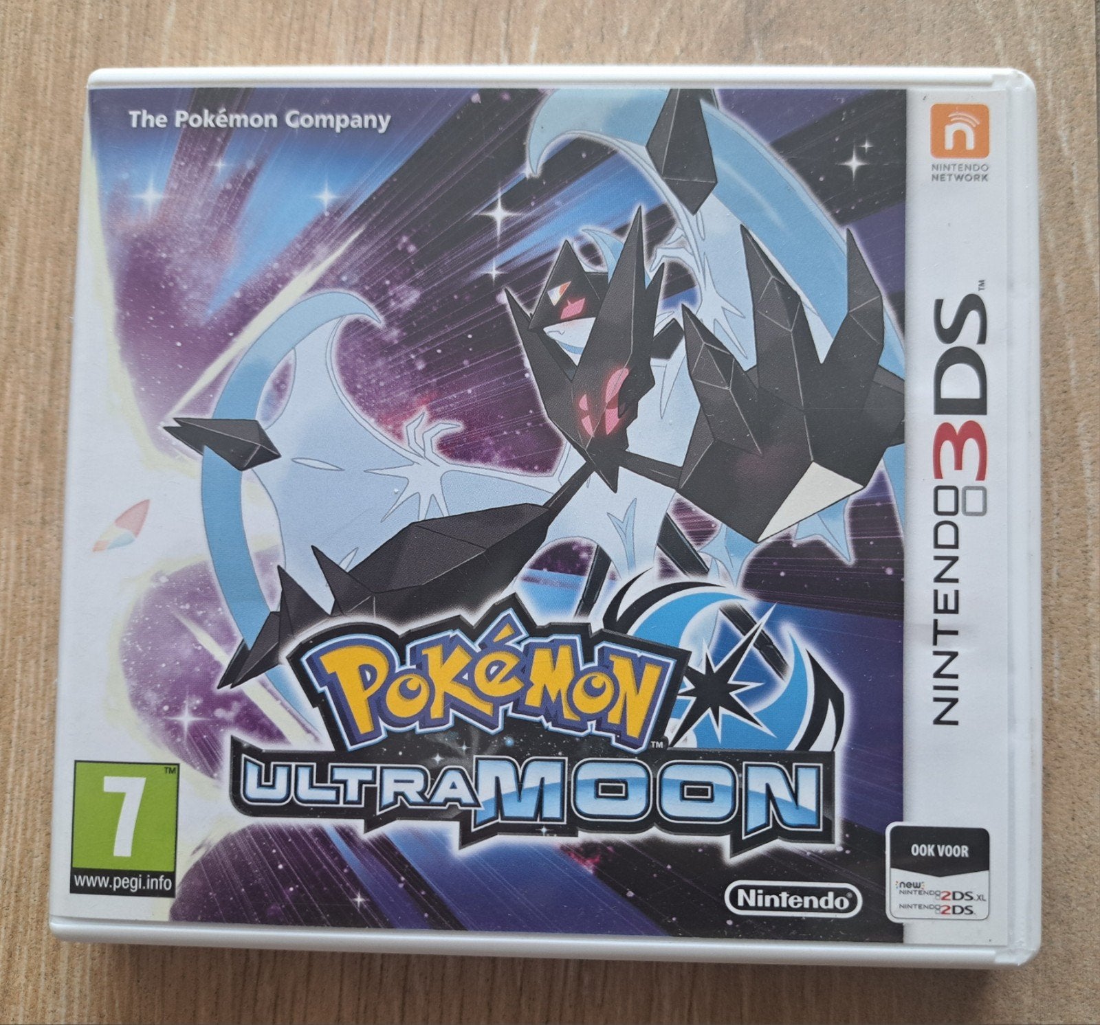 Nintendo 3ds: Pokemon Ultra moon, Games en Spelcomputers, Games | Nintendo 2DS en 3DS, Ophalen of Verzenden, Zo goed als nieuw