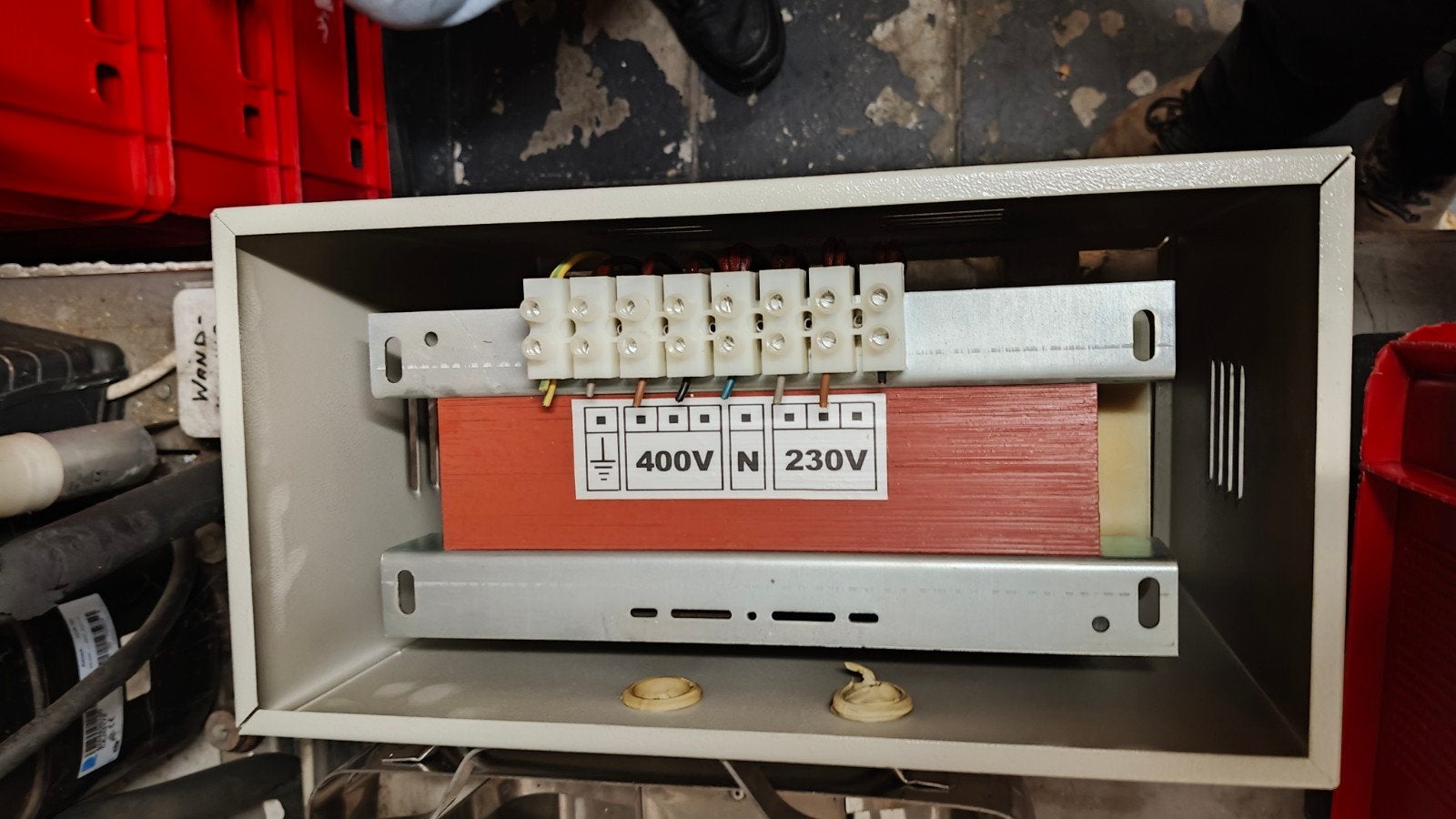 transformator 3f 230/400 10kVA, Doe-het-zelf en Bouw, Ophalen, Zo goed als nieuw