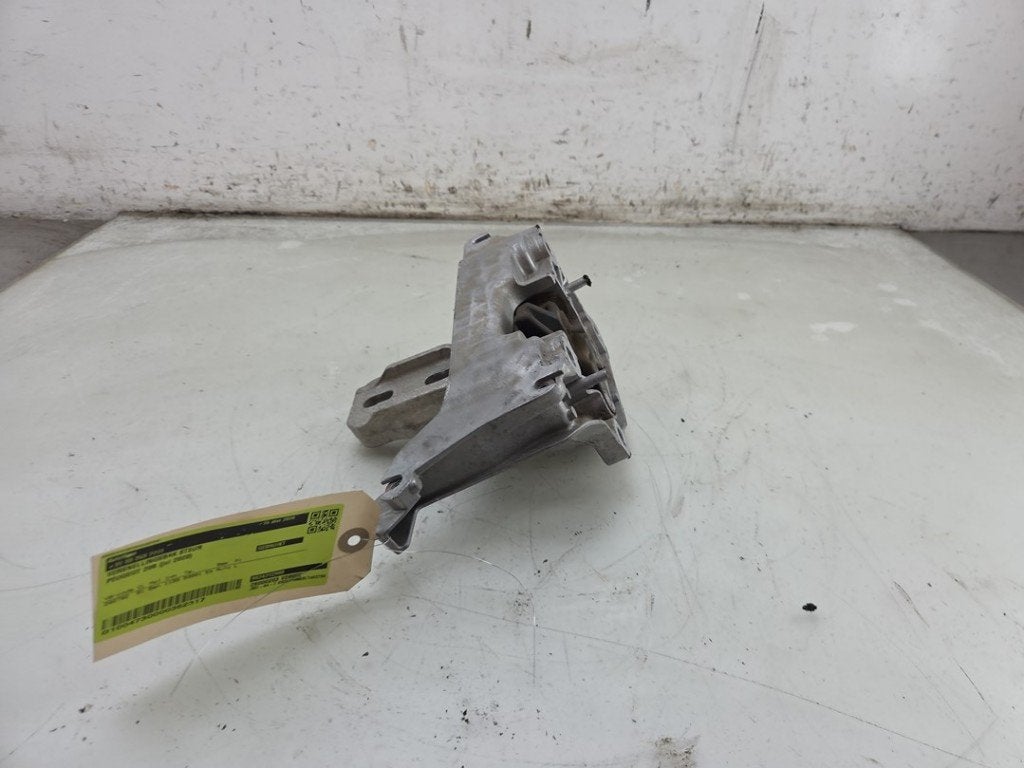 VERSNELLINGSBAKSTEUN Peugeot 208 II (UB / UH / UP), Dhr. J. Ham, Gebruikt, Administratie@autoham.nl, Peugeot