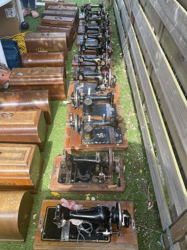 13 Lots Antieke Naaimachines Goede staat, Enlèvement, Utilisé