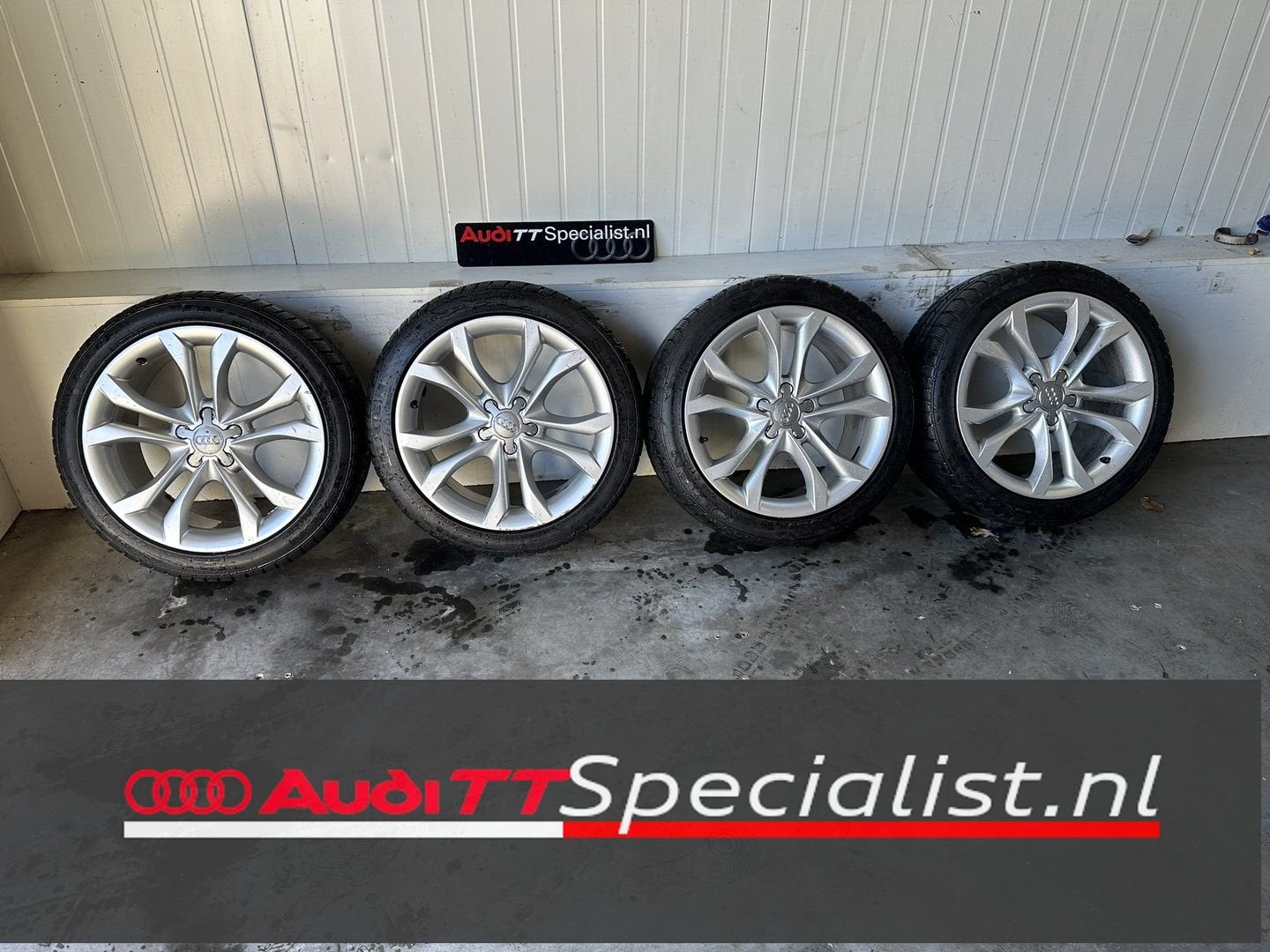 Winter banden set op 18" velgen Audi TT/TTS MK2, Autos : Pièces & Accessoires, Pneus & Jantes, Pneus et Jantes, -, Véhicule de tourisme