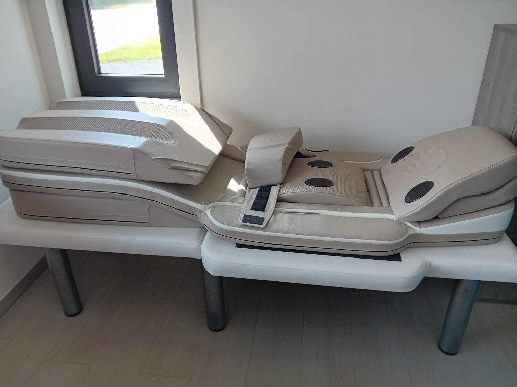 Andulatiematras en tafel, Sports & Fitness, Produits de massage, Enlèvement, Utilisé, Table de massage