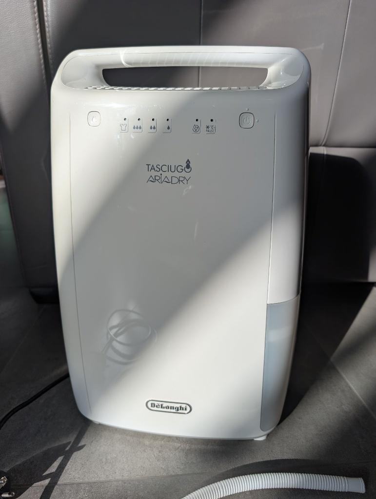 Luchtontvochtiger De'Longhi DEX210 Ontvochtiger Vochtopnemer, Elektronische apparatuur, Luchtbehandelingsapparatuur, Ophalen, Zo goed als nieuw