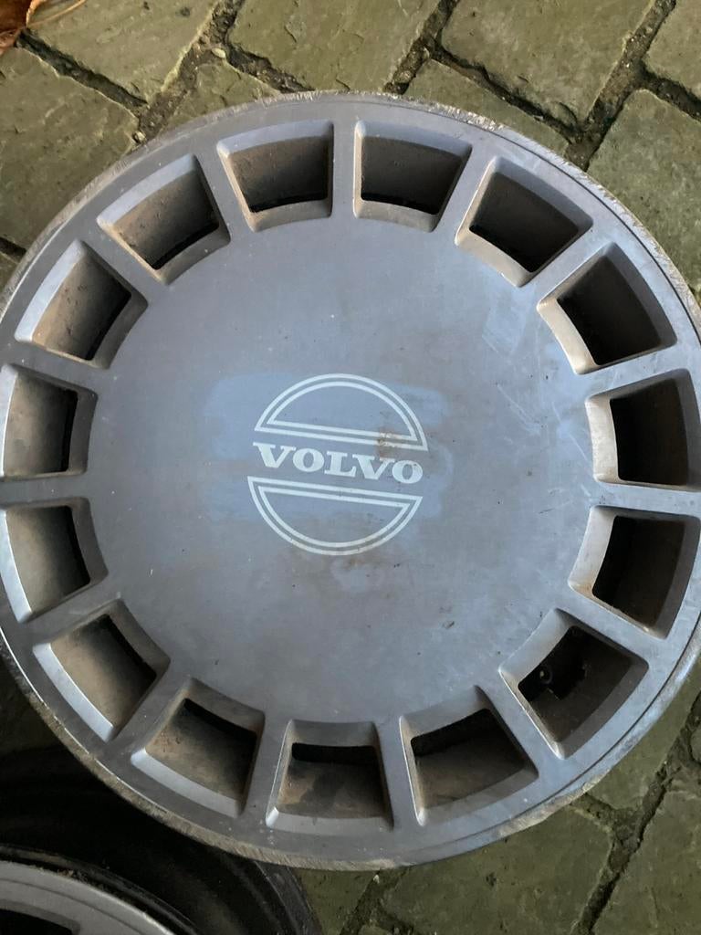 4 velgen met schijven van volvo, Ophalen, Zo goed als nieuw