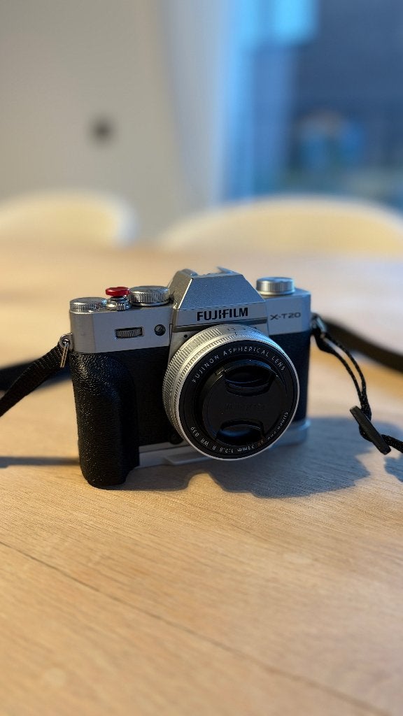 Fujifilm X-T20 + Fuji 23mm f/2.8 lens, Ophalen, Oplader, Zo goed als nieuw, Fujifilm