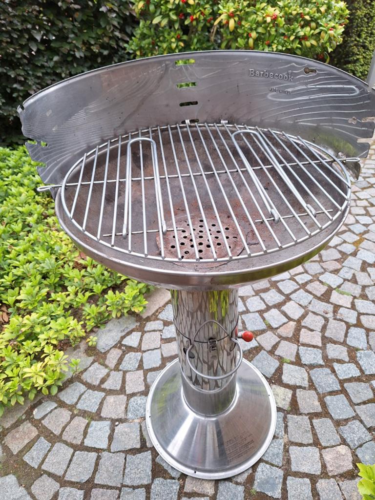 Barbecook inox bbq op houtskool, Ophalen