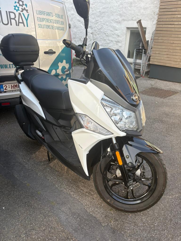 SYM Jet14 125cc ( permis B ), Fietsen en Brommers, Scooters | SYM, Ophalen, Zo goed als nieuw