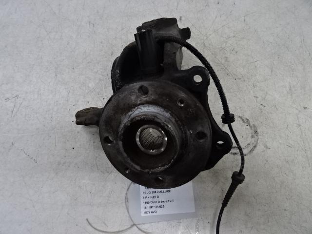 MOYEU DE ROUE AVANT DROIT Peugeot 208 I (CA / CC / CK / CL), Autos : Pièces & Accessoires, Freins & Transmission, Peugeot, Utilisé