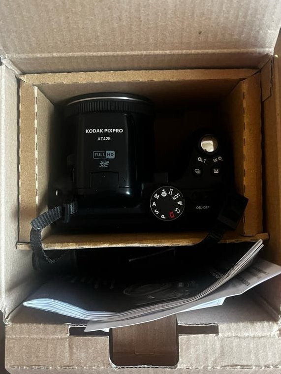 KODAK PIXPRO AZ425, Audio, Tv en Foto, Fotografie | Accu's en Batterijen, Ophalen, Zo goed als nieuw, Overige merken, Accu