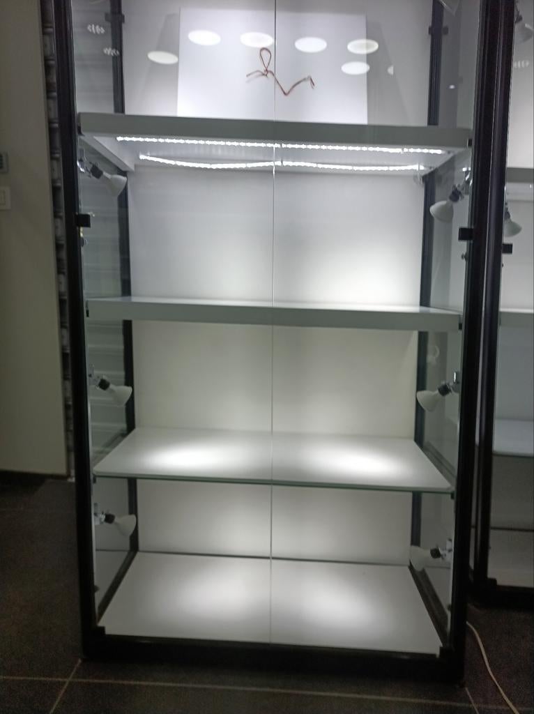 Vitrinekast winkel, Huis en Inrichting, Ophalen