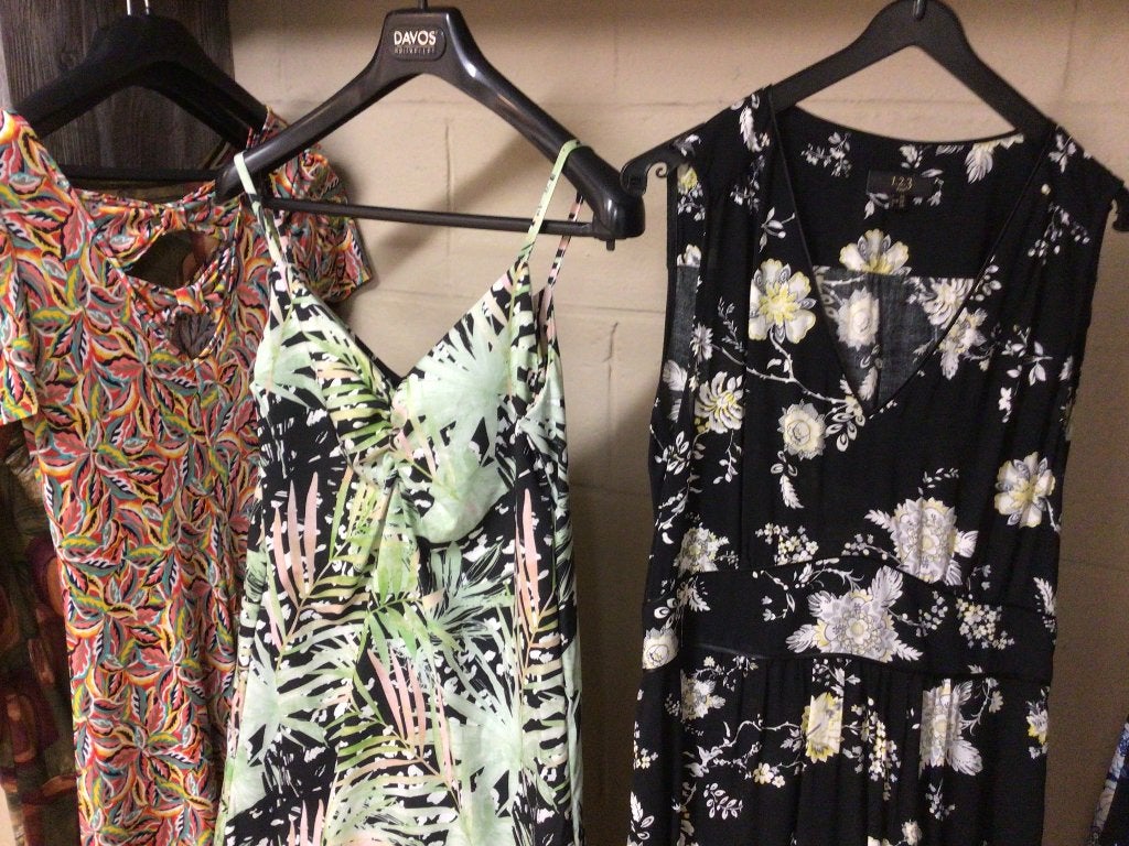 Lot de 12 robes, Kleding | Dames, Jurken, Ophalen