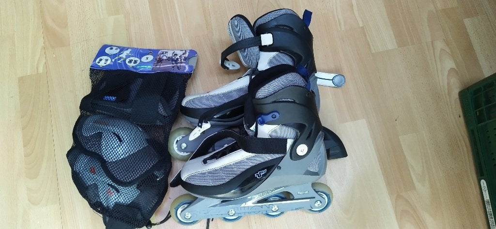 Inline skates Decathlon maat 42 met veiligheidspakket maat S, Sport en Fitness, Heren, Zo goed als nieuw, Inline skates 4 wielen