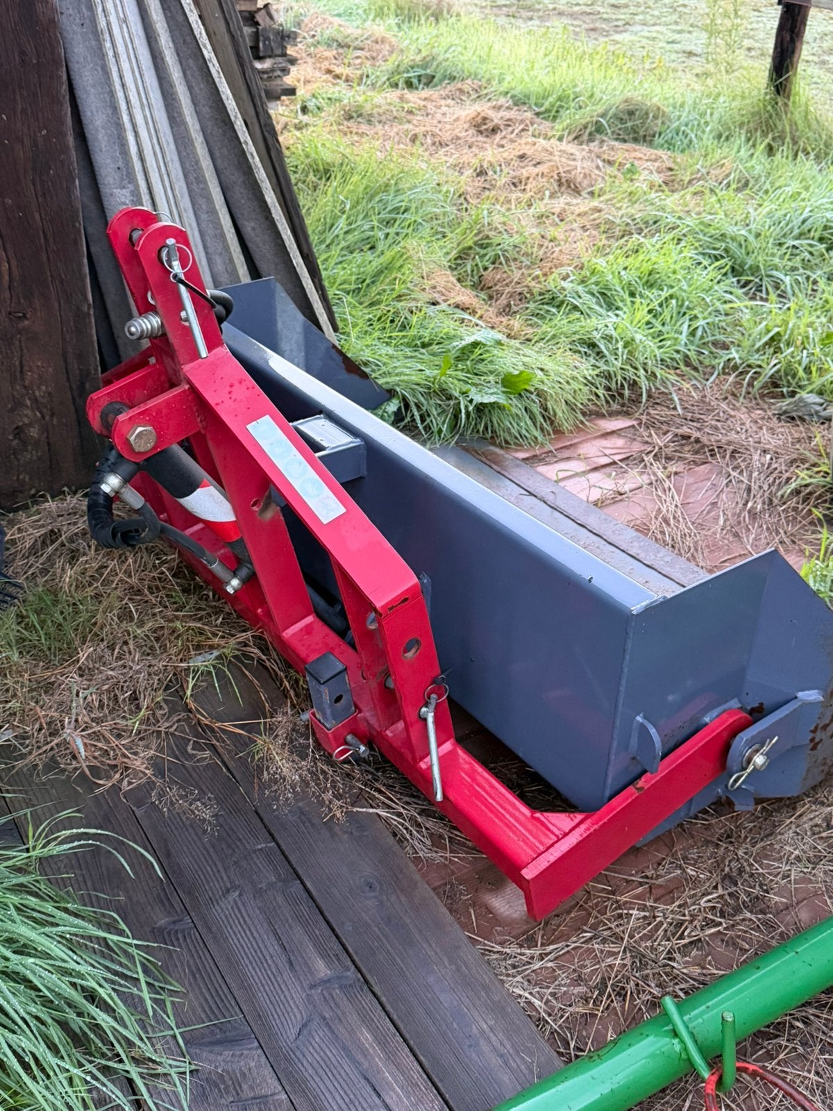 Hydraulische grondbak/kipbak voor tractor – 3-punts 1.20m br, Enlèvement