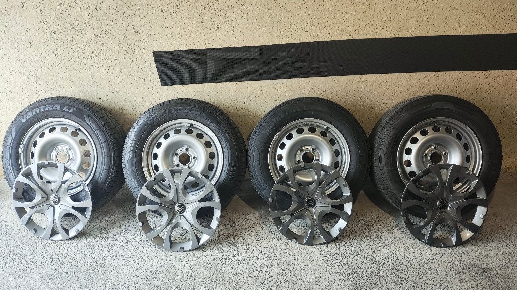 Velgen 16" 5x108, Zomerbanden 215/65/16, Ophalen, Velg(en), 16 inch, Zomerbanden