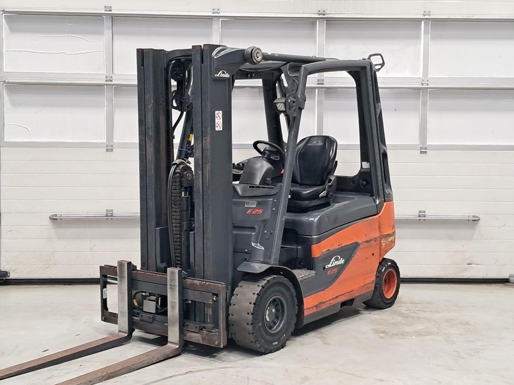Linde E25-01, Articles professionnels, Machines & Construction | Chariots élévateurs & Transport interne, 2000 à 3000 kg, Électrique