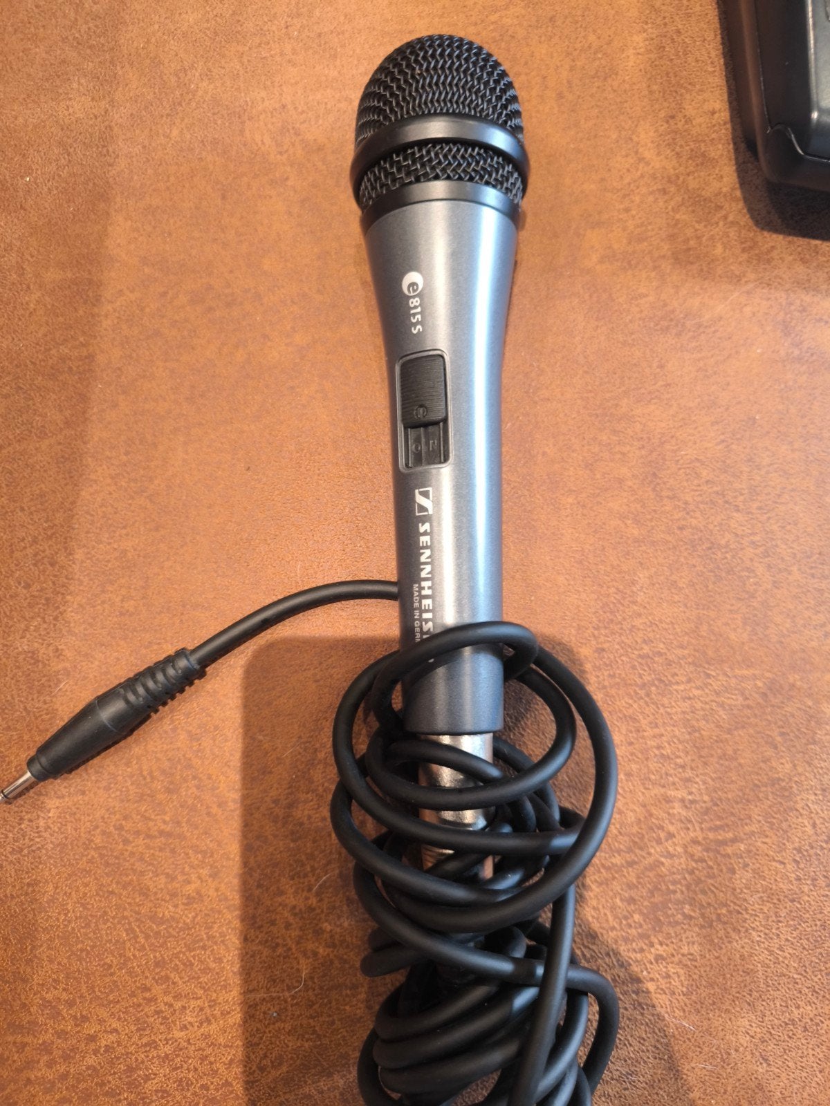 Microphone filaire Sennheiser e815S avec câble, Muziek en Instrumenten, Ophalen, Zo goed als nieuw, Zangmicrofoon