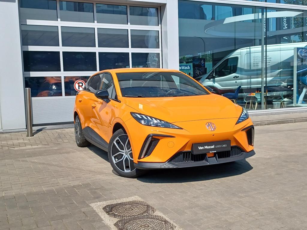 MG MG4 64 kWh Luxury (automatique), Autos, Achat, Autres couleurs, 5 portes, Automatique