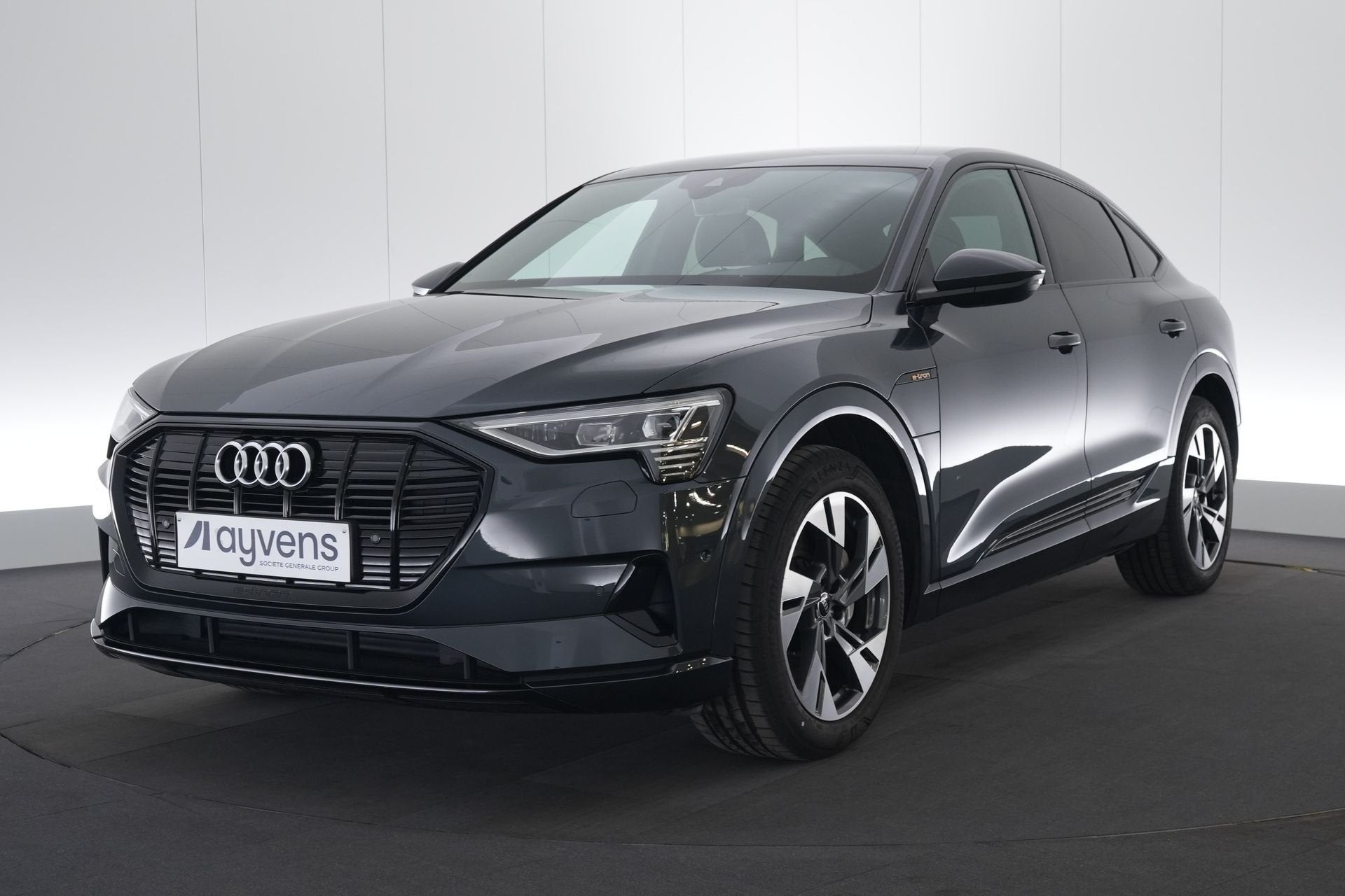 (2CKP695) AUDI E-TRON SPORTBACK, Auto's, Automaat, Geheel digitaal combi-instrument, 230 kW, Gebruikt