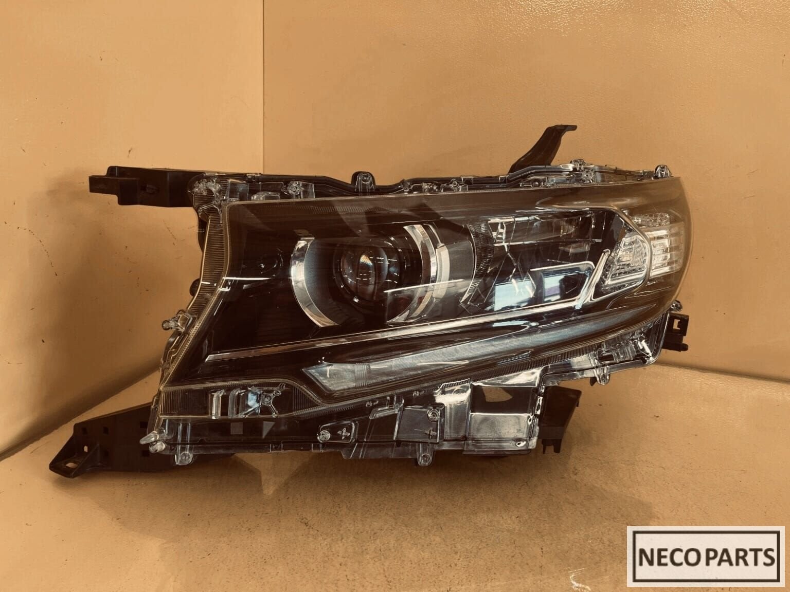 Koplamp origineel links TOYOTA LAND CRUISER 150 18- FULL LED, Gebruikt, -, -, Ophalen of Verzenden