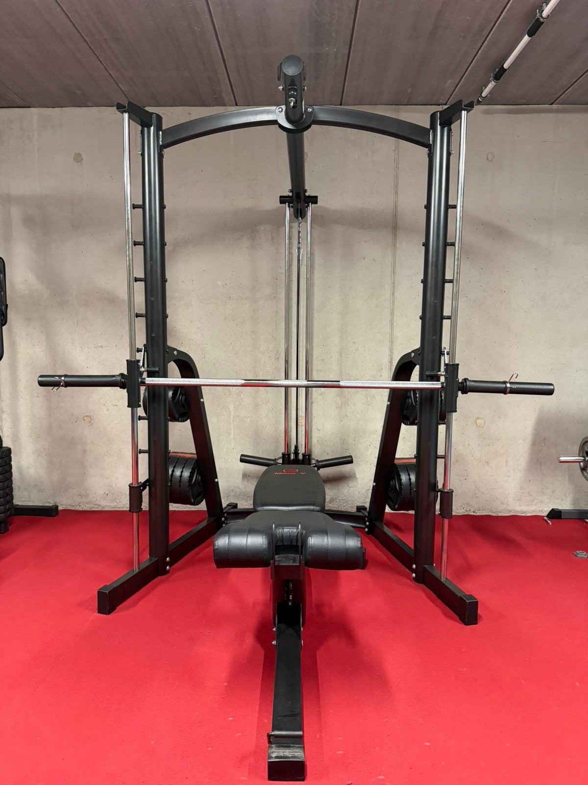Smith Machine met halterbank + 60kg en accessoires, Enlèvement, Comme neuf
