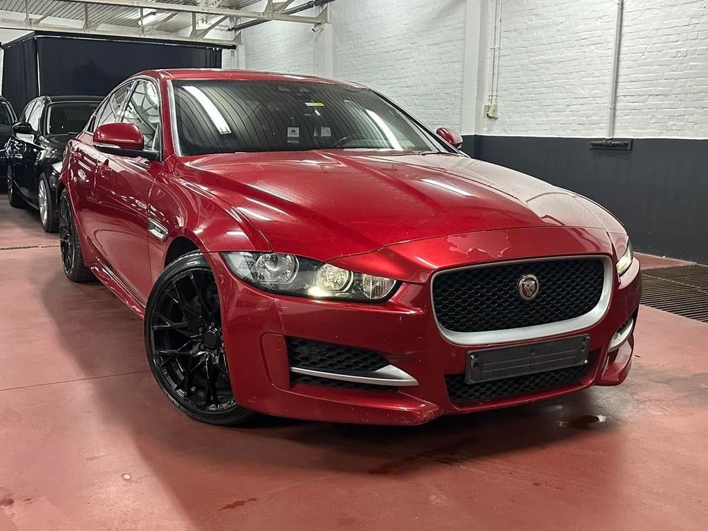 Jaguar XE 2.0d R-Sport Automaat, Auto's, Jaguar, Automaat, Euro 6, Bedrijf, Diesel