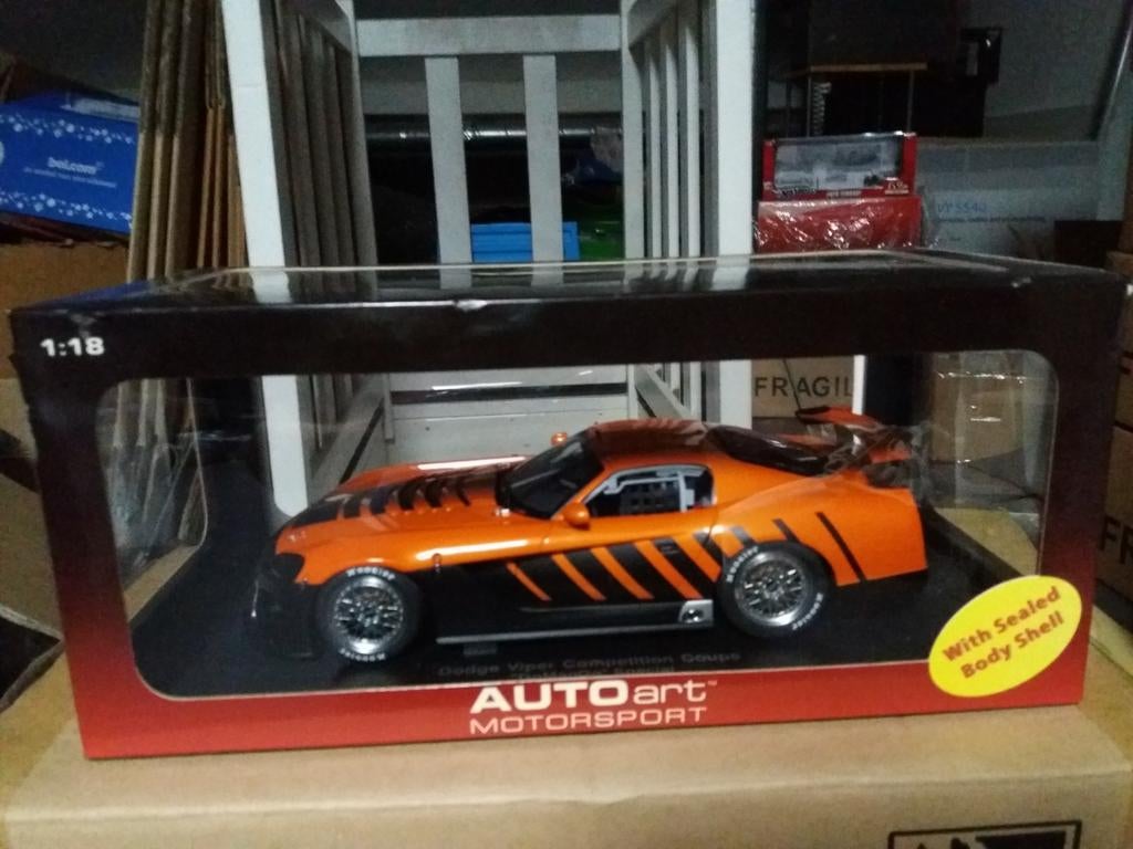 Autoart 1/18 Dodge Viper Competition Go man Go, Ophalen of Verzenden, Zo goed als nieuw, Auto, Autoart