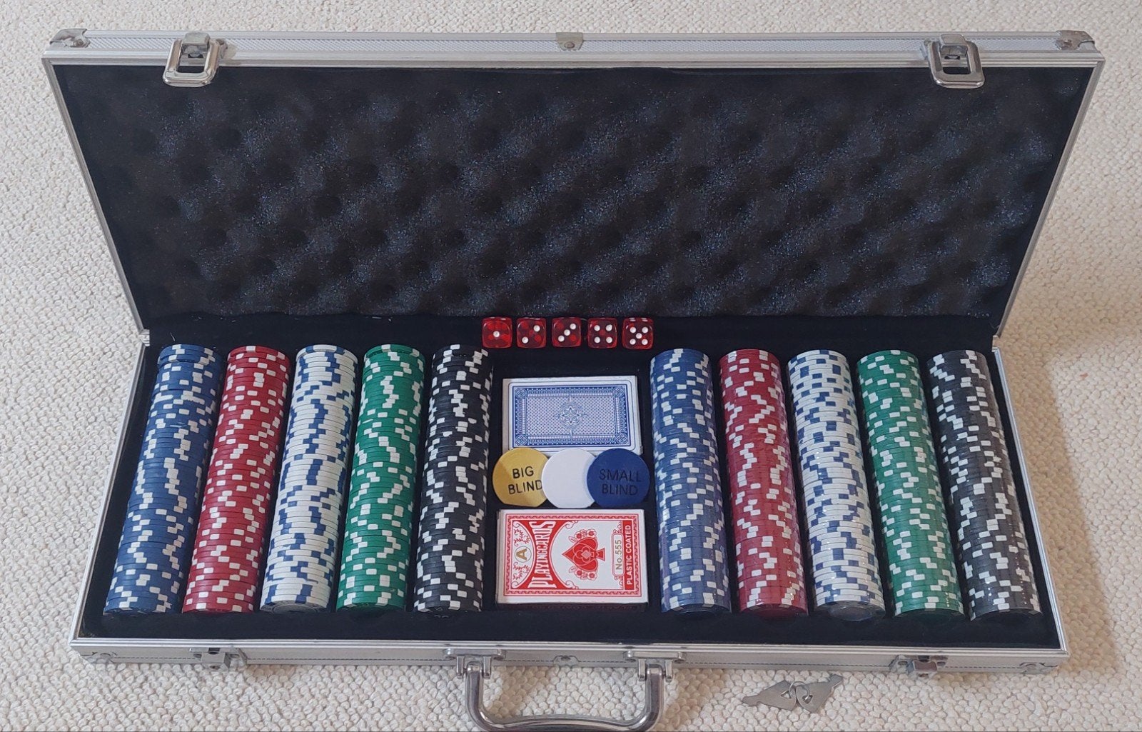Mallette de Pocker 500 jetons, Ophalen